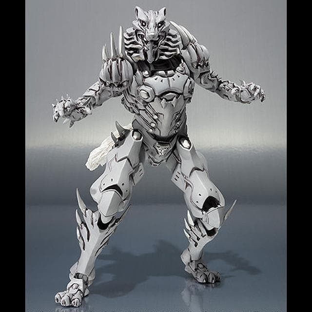 未開封品 S.H.フィギュアーツ ウルフオルフェノク　仮面ライダー555